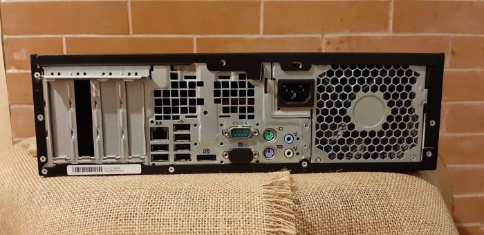 Комп'ютер HP Compaq 6005 PRO SFF PC